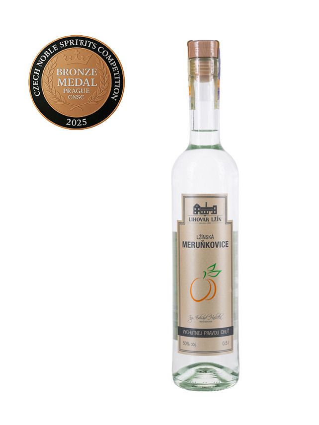 Lžínská apricot schnapps 0,5l 50%