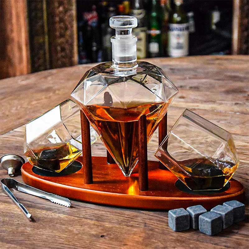 Set Décanteur Tequila MikaMax - Carafe 840ml + 4 Verres à Shot + Plateau Bambou - Gravure Agave - Cadeau Pour Amateur