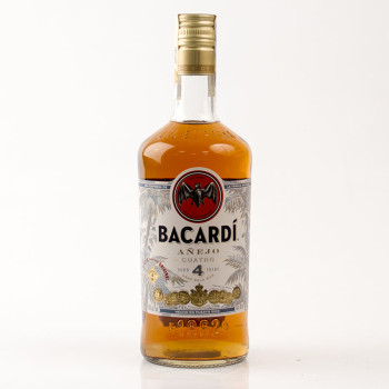 Bacardi Anejo Cuatro 0,7L 40% - 1