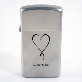 Zippo Slim satin color Love 1270008 - 1