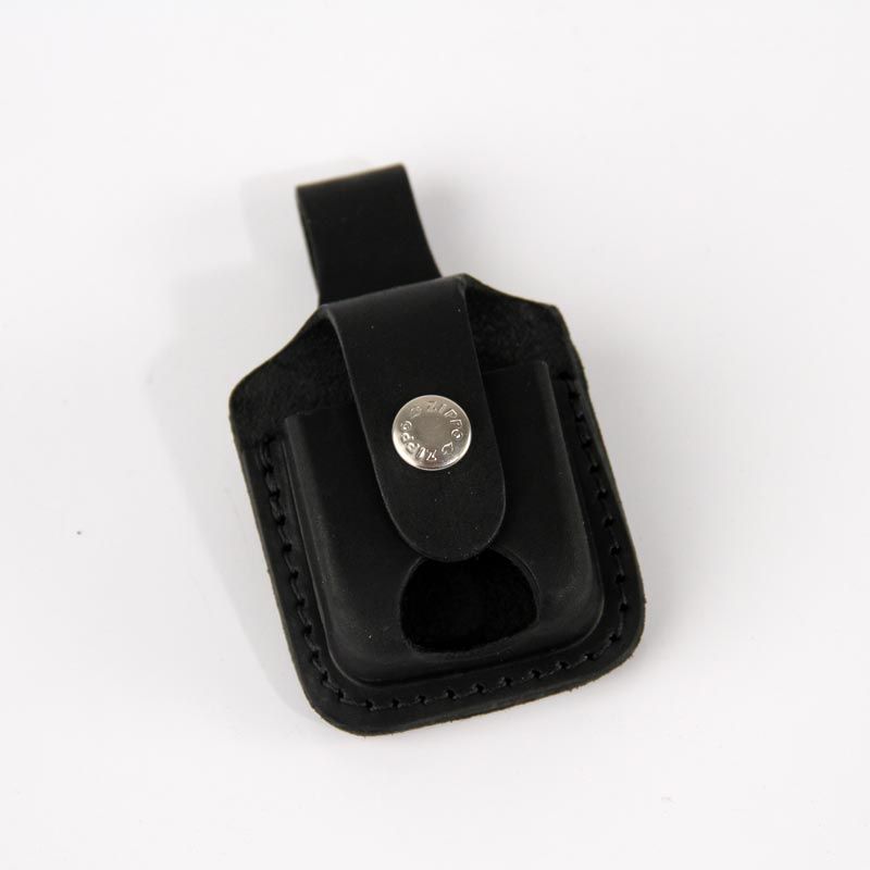 ZIPPO Lederh.schw./Schl./off.1701009