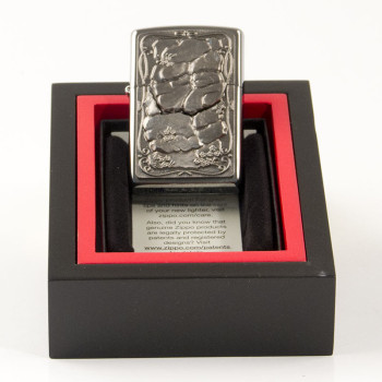 ZIPPO chrom gebürstet Emblem "Lizard-Trick 2" - 1