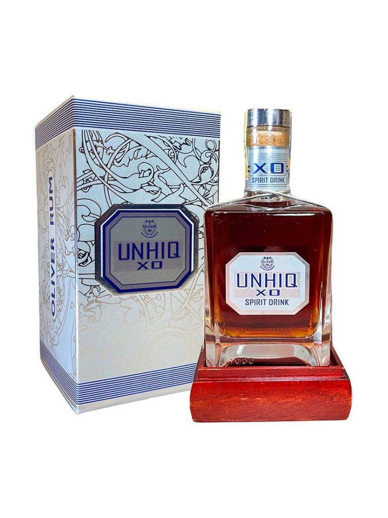 Unhiq XO Rum Giftbox 0,5l 42%