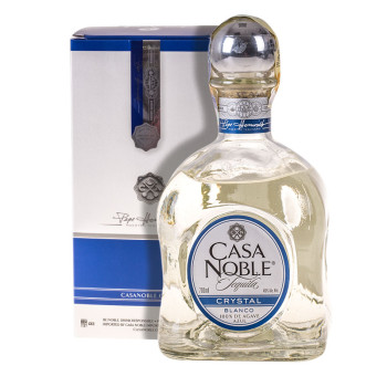 CASA NOBLE Crystal Blanco 0,7l 40% Giftbox